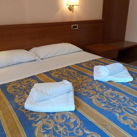 Alex City Inn III Roma Dış mekan fotoğraf