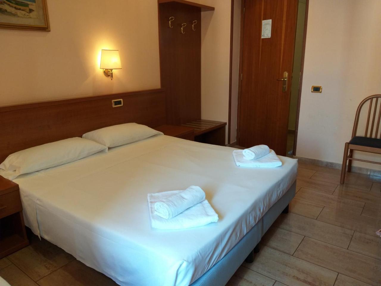 Alex City Inn III Roma Dış mekan fotoğraf