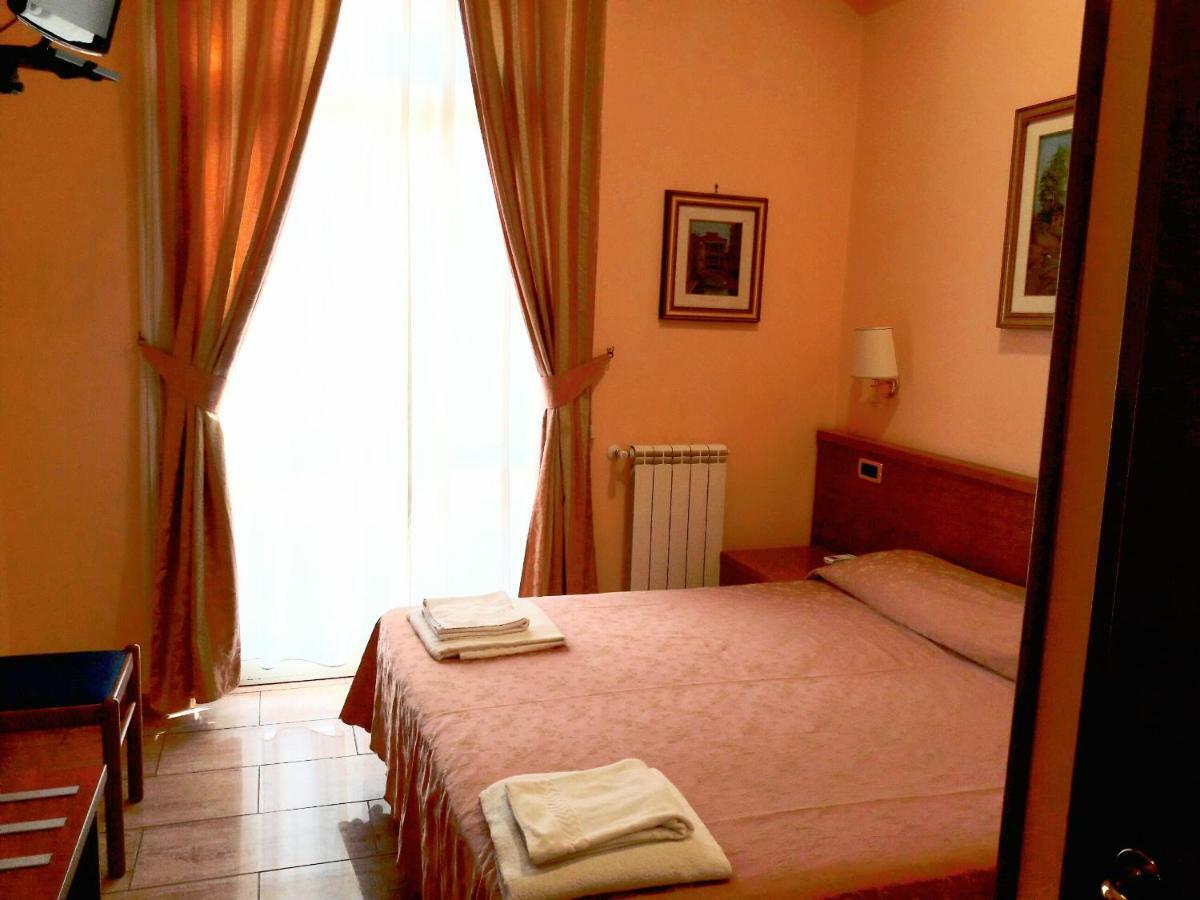 Alex City Inn III Roma Dış mekan fotoğraf